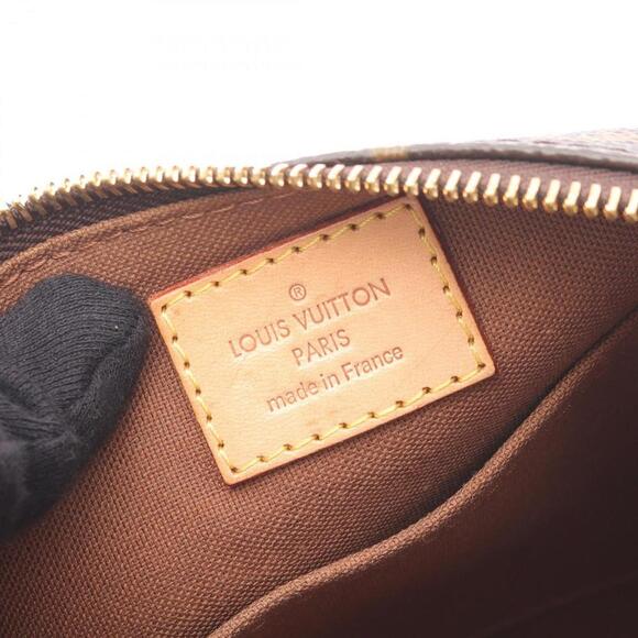 LOUIS VUITTON Brown Monogram Leather Shoulder Bag - Picture 4 of 9